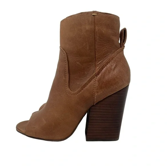 Steve Madden Boots - Picture 3 of 11